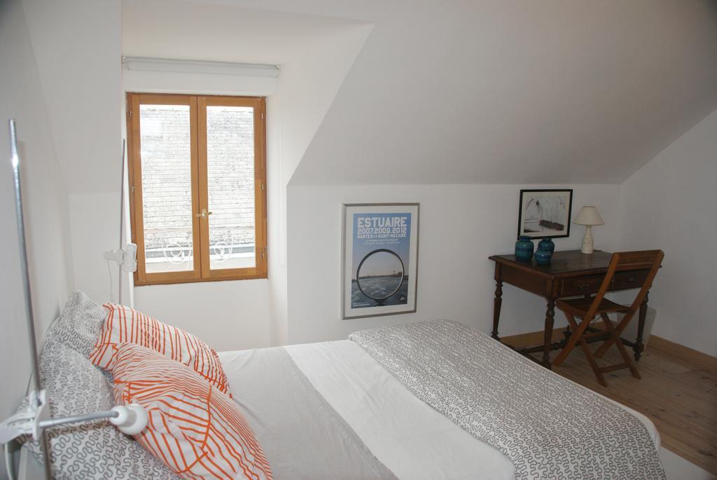 Bed and Breakfast La Vigie Couëron Habitación foto